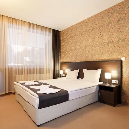 Hotel Paradise 3*